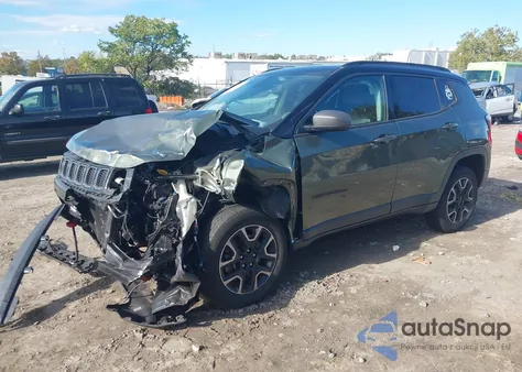 2019 Jeep Compass Trailhawk 4X4 z USA, uszkodzony, nr VIN 3C4NJDDB9KT628649